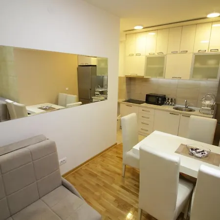 Luna Lux Apartment Belgrade