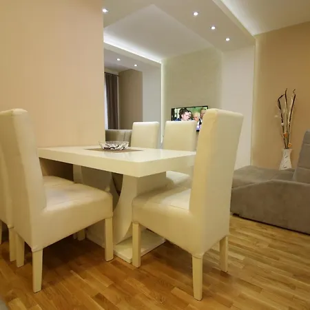 Appartement Luna Lux *