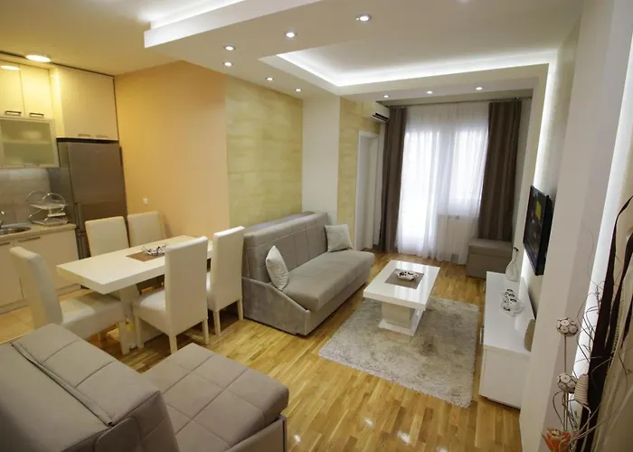 Luna Lux * بلغراد